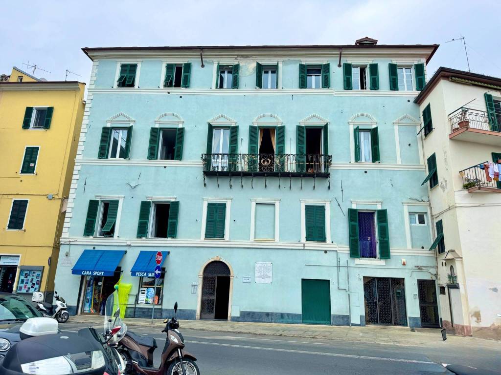 Appartamento a Imperia in Piazza Nino Bixio, 4 - Foto 5