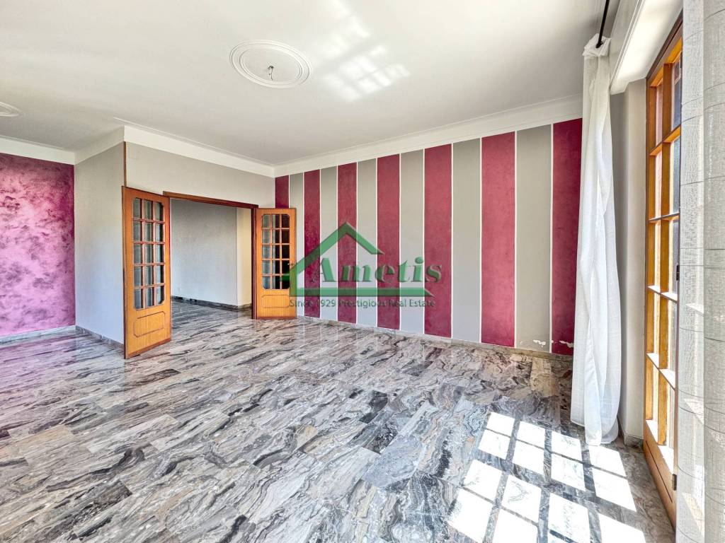 Appartamento a Imperia in Via Delle Scuole di Sant'Agata - Foto 2