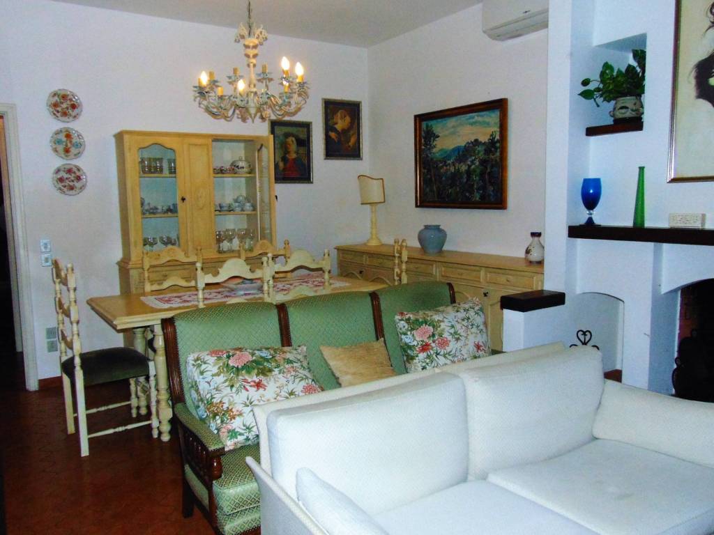 Villa a Forte dei marmi in Via G. Agnelli, 42 - Foto 3