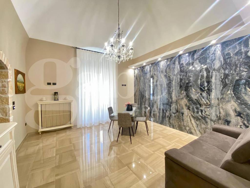 Appartamento a Trani in via Delle Crociate - Foto 2