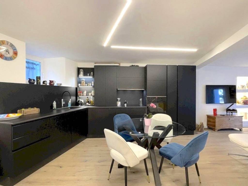 Appartamento a Trieste in Via dell'Asilo, 5 - Foto 4