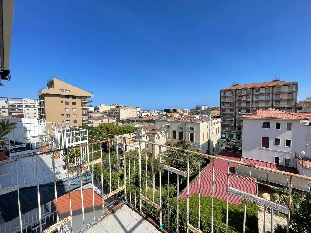 Appartamento a Catania in Via Neri - Foto 3