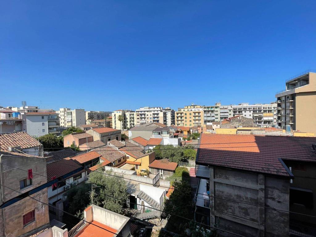 Appartamento a Catania in Via Neri - Foto 4