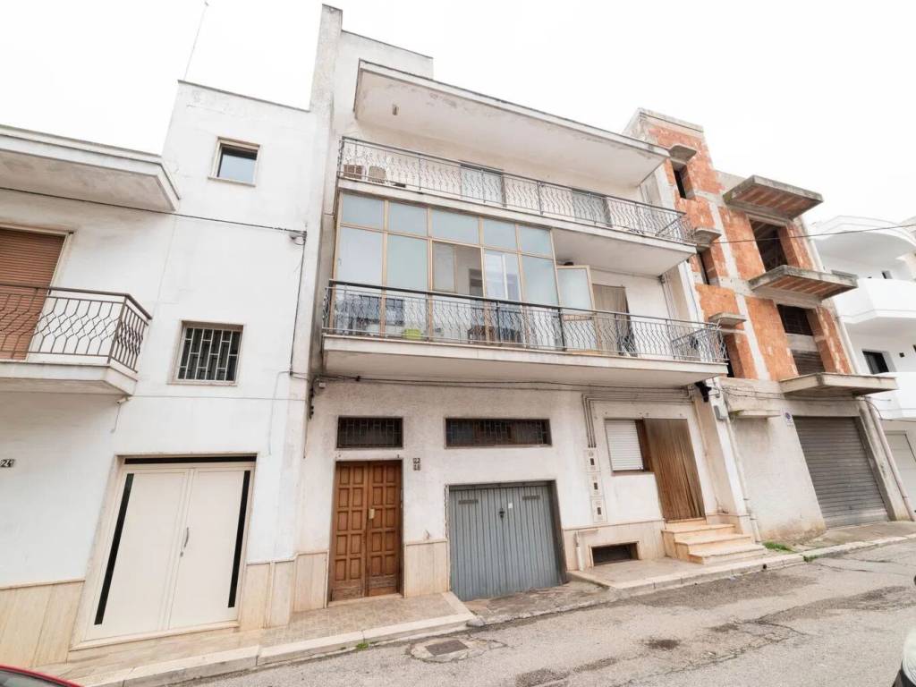 Palazzo / stabile a Carovigno in Via Alfonso Lamarmora, 22 - Foto 4