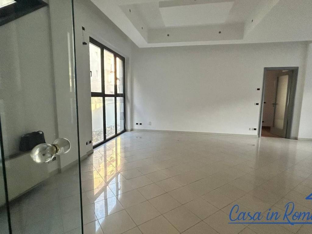Appartamento a Riccione in Viale Maria Ceccarini - Foto 3