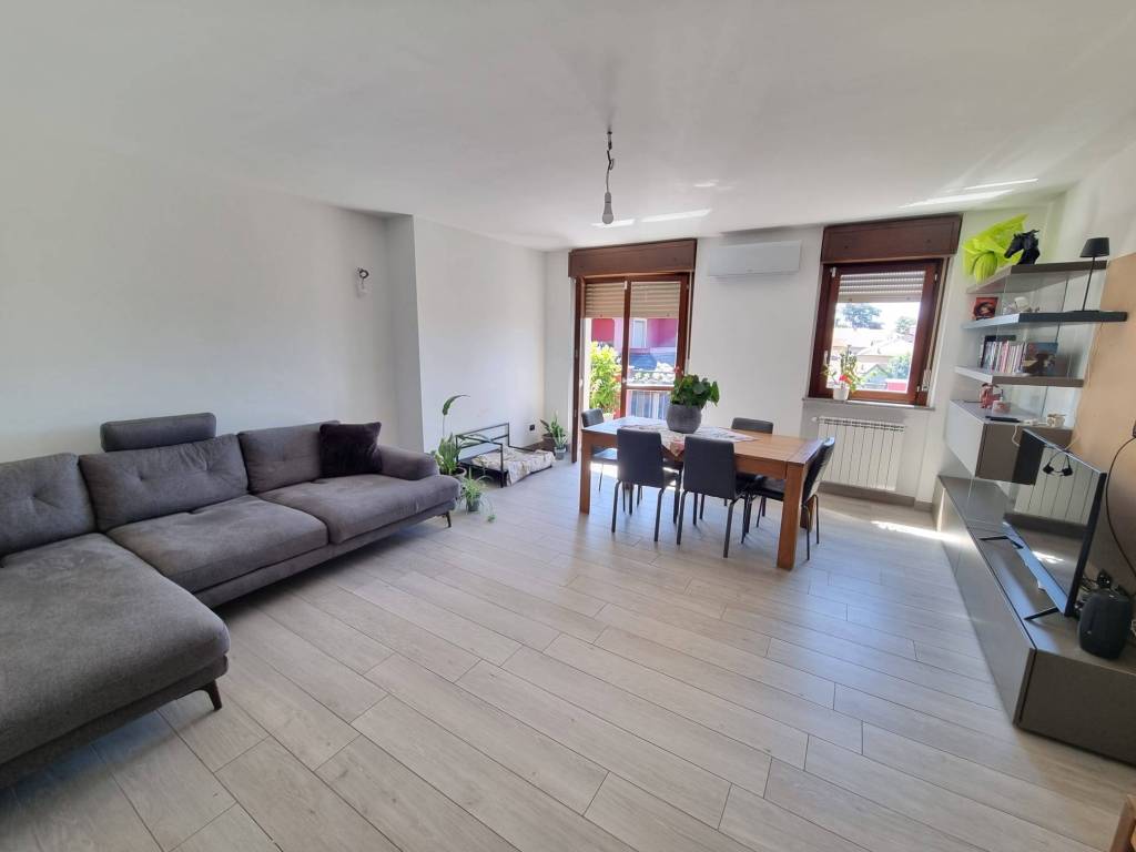 Appartamento a Marnate in Via dei Fontanili - Foto 4