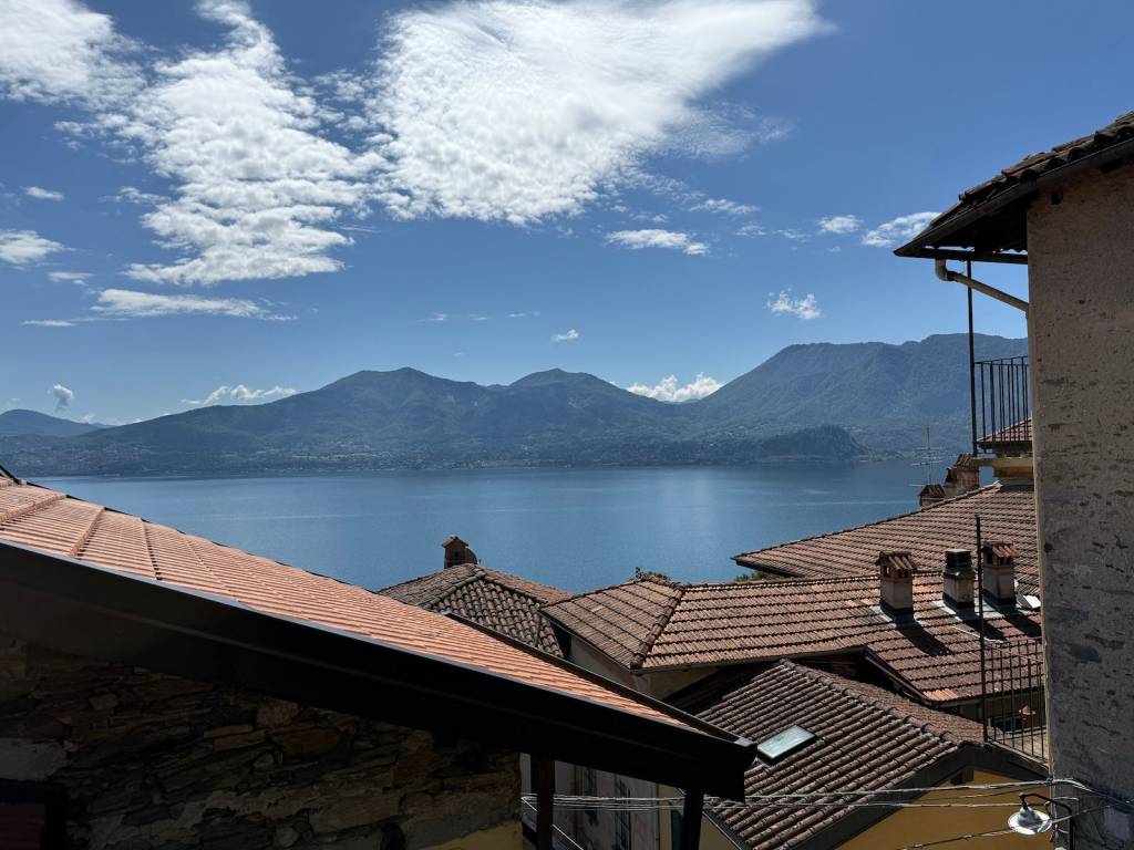 Casa indipendente a Oggebbio in Via per Novaglio, 8 - Foto 2