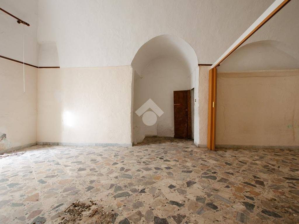 Casa indipendente a Gioia del colle in Via Rondine, 8 - Foto 5