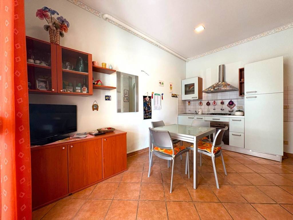 Appartamento a Ravenna in Viale Fratelli Vivaldi, 123 - Foto 4