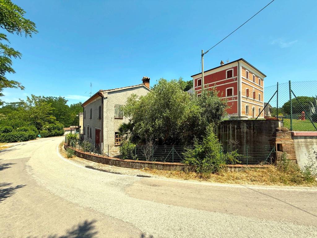 Villa a Saludecio in Via Pantana, 60 - Foto 2