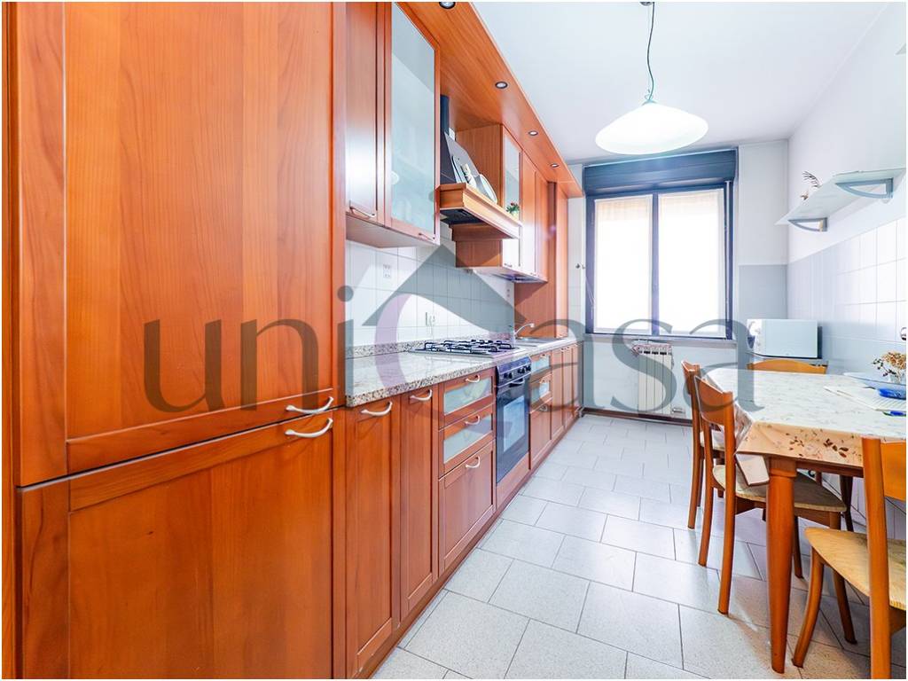 Appartamento a Lecco in Via Salvatore Sassi, 10 - Foto 2