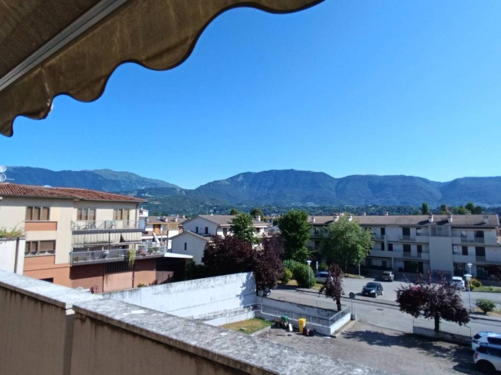 Appartamento a Vittorio veneto in Piazza Fiume, 44 - Foto 4