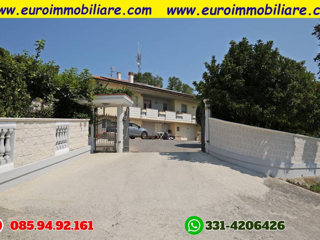 Villa a Pineto in Strada Comunale Colle Cretone - Foto 2