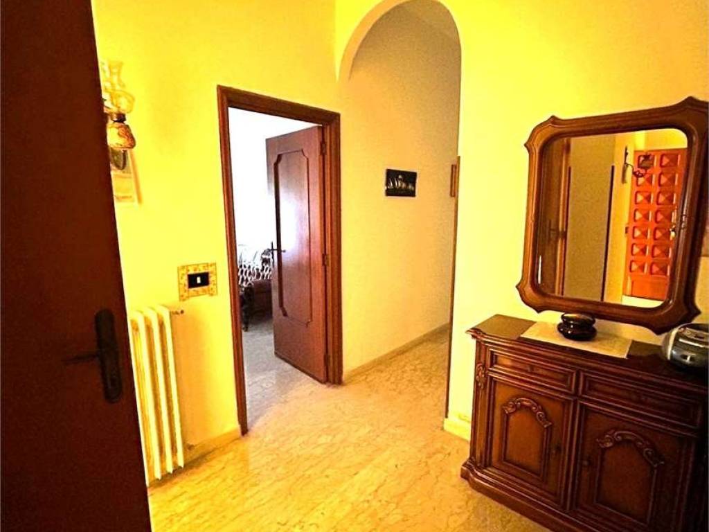 Casa indipendente a Brindisi in Via Addis Abeba, 49 - Foto 4