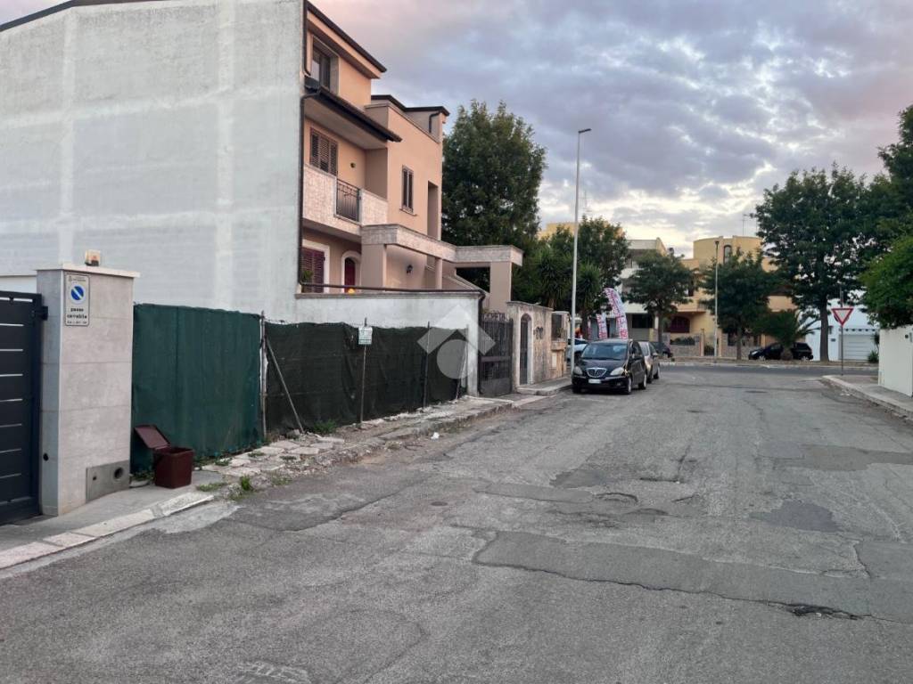 Terreno a Mesagne in Via Palmanova, 41 - Foto 4