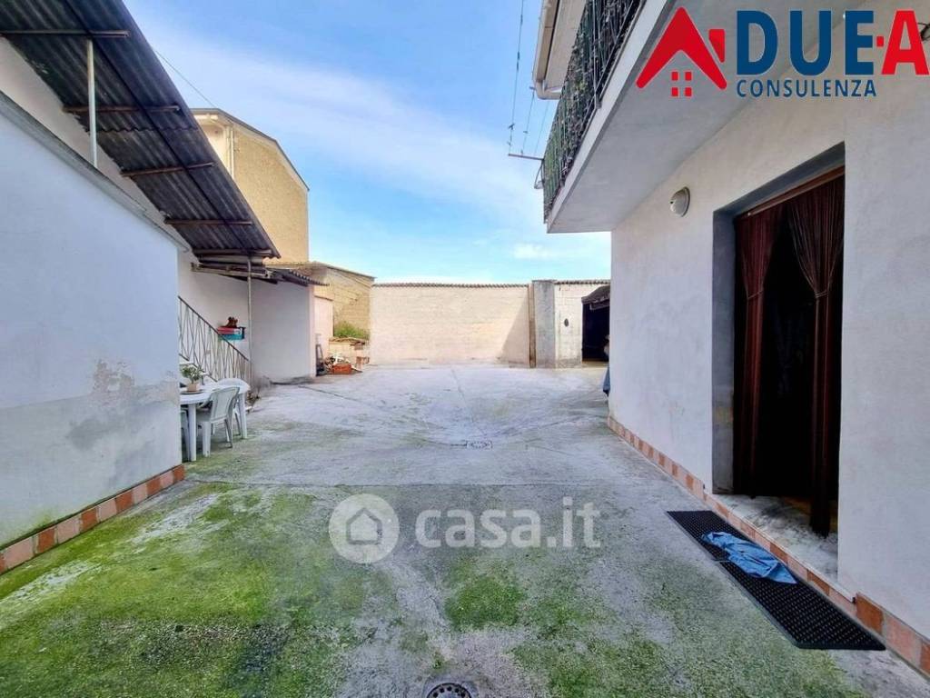 Villa a Cesa in Via Fratelli Bandiera - Foto 4