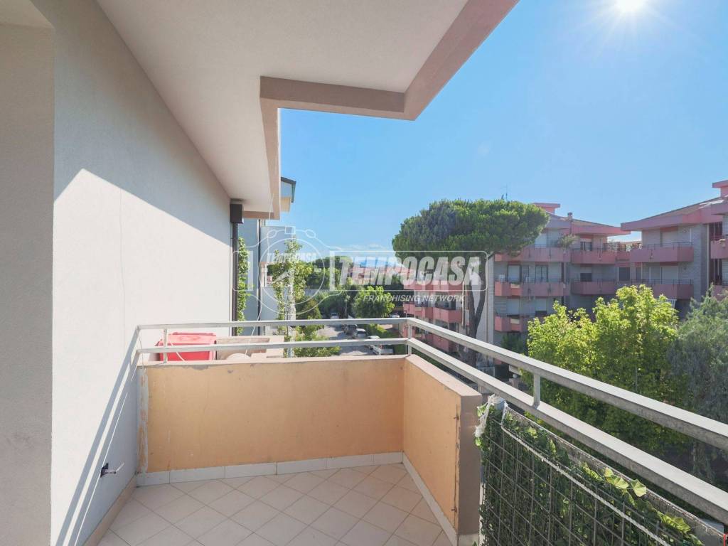 Appartamento a Riccione in Viale Luigi Pirandello - Foto 2