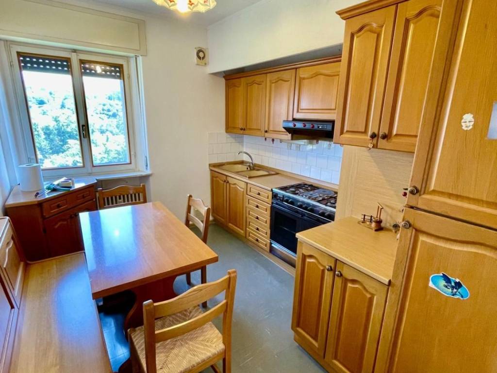 Appartamento a Belluno in Via Caduti del Ponte di San Felice, 41 - Foto 2