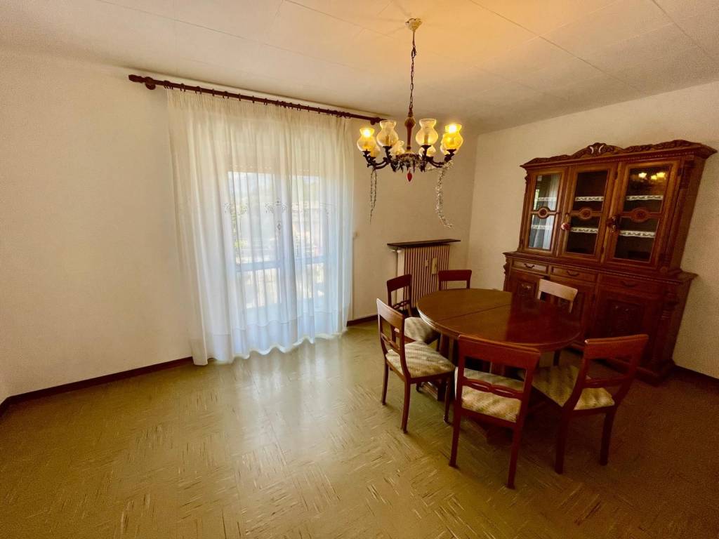 Appartamento a Belluno in Via Caduti del Ponte di San Felice, 41 - Foto 5