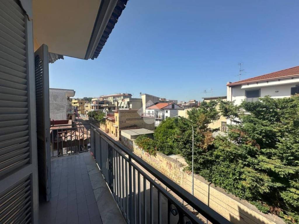 Appartamento a Arzano in Via Francesco Petrarca, 22 - Foto 2