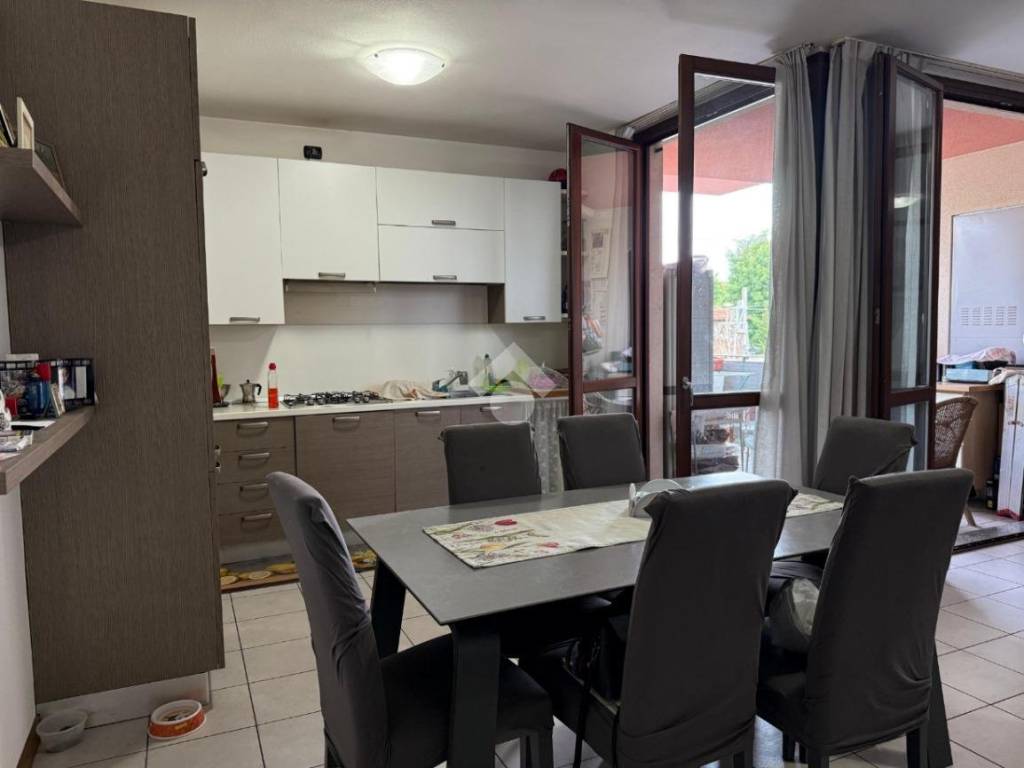 Appartamento a Arosio in Via Oberdan Guglielmo, 42 - Foto 5