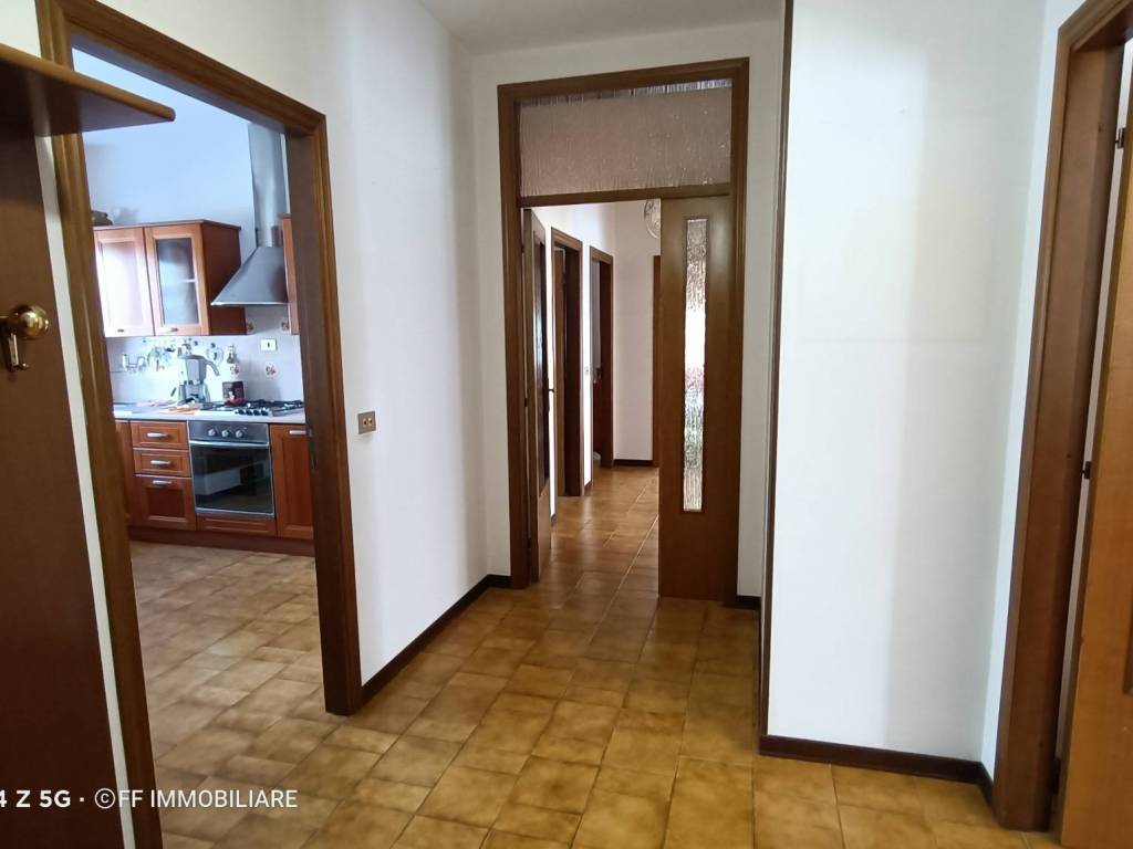 Appartamento a Corridonia in Via Giacomo Puccini - Foto 2