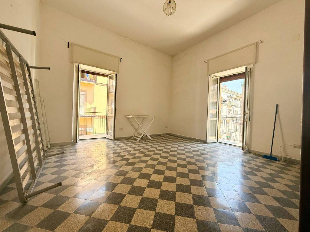 Appartamento a Napoli in Via Benedetto Cairoli, 29 - Foto 5