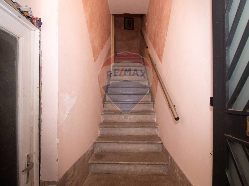 Casa indipendente a Paternò in via Madonna della Scala - Foto 2