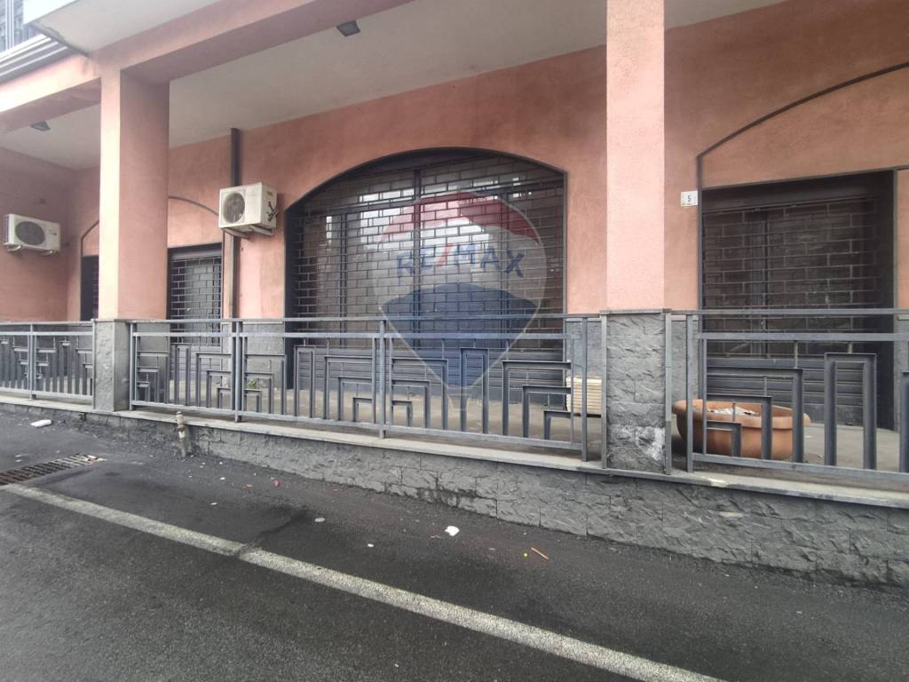 Immobile a Camporotondo etneo in VIA IV NOVEMBRE - Foto 4