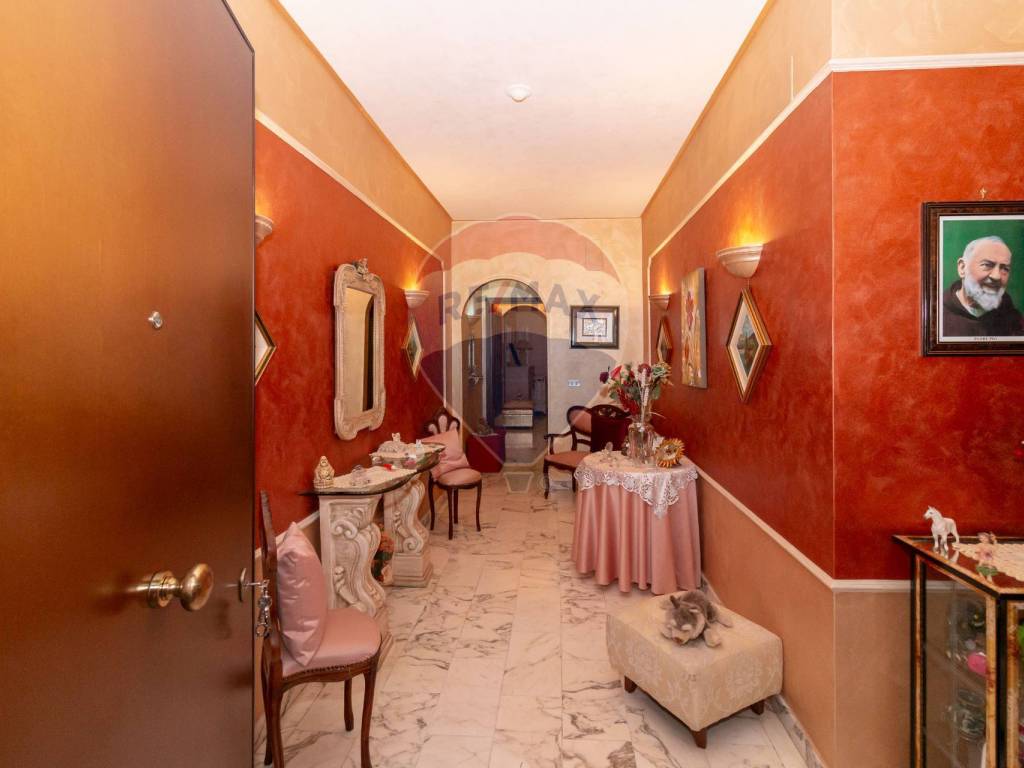 Appartamento a Belpasso in VIA ROCCO CHINNICI - Foto 2
