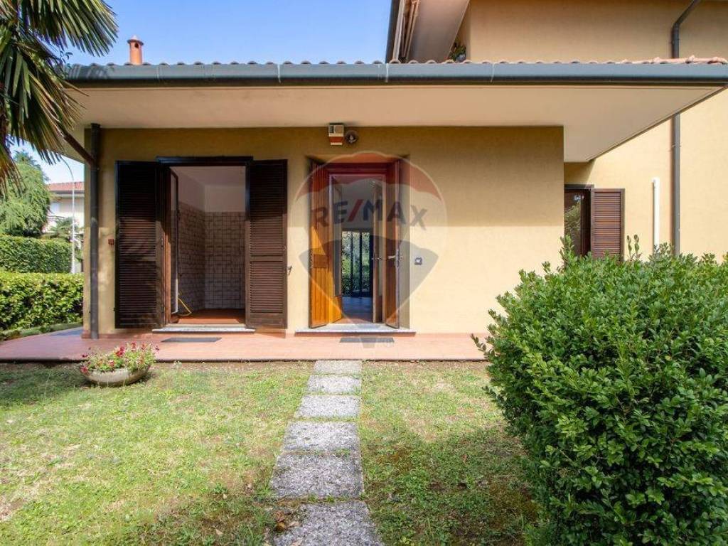 Casa indipendente a Olgiate molgora in Via Aldo Moro, 1 - Foto 2