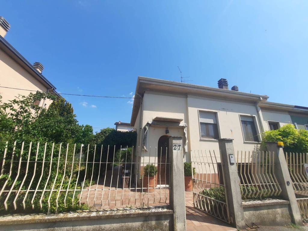 Villa a Piacenza in Via Luigi Scotti, 27 - Foto 4