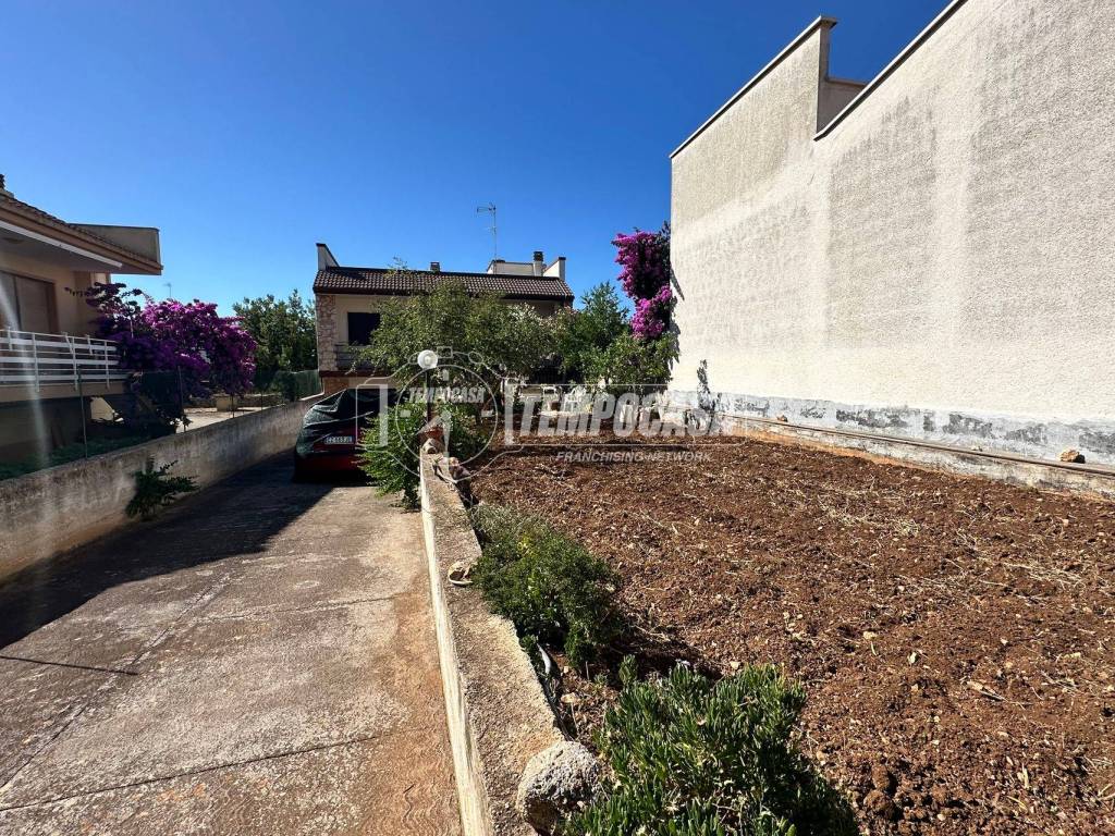 Villa a Turi in Via ninuccio napolitano - Foto 4