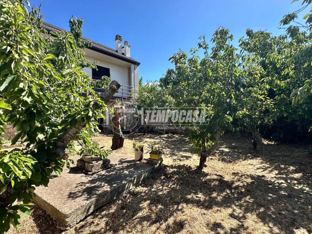 Villa a Turi in Via ninuccio napolitano - Foto 5