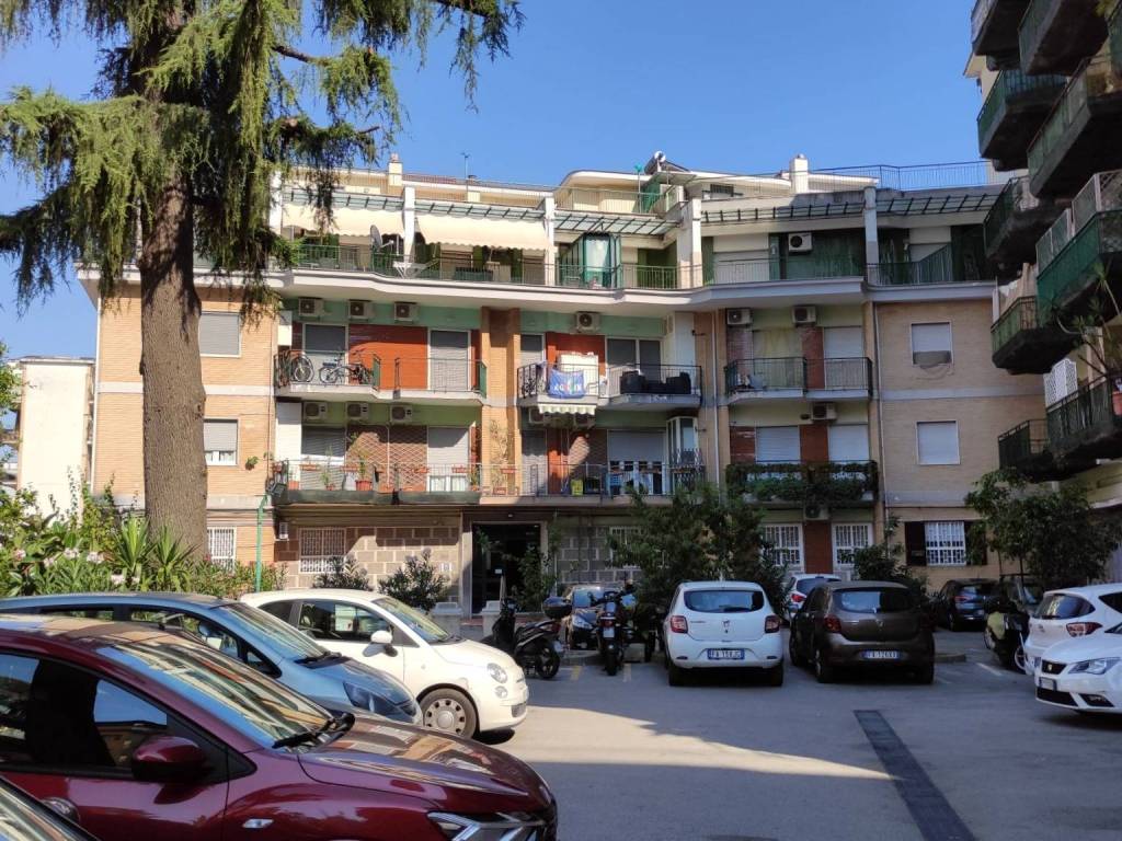 Appartamento a Napoli in Via Ben Hur - Foto 3