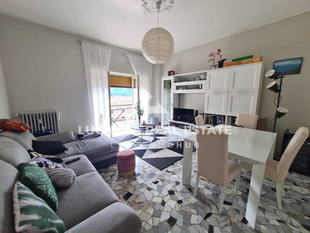 Appartamento a Como in Via Francesco Crispi - Foto 3