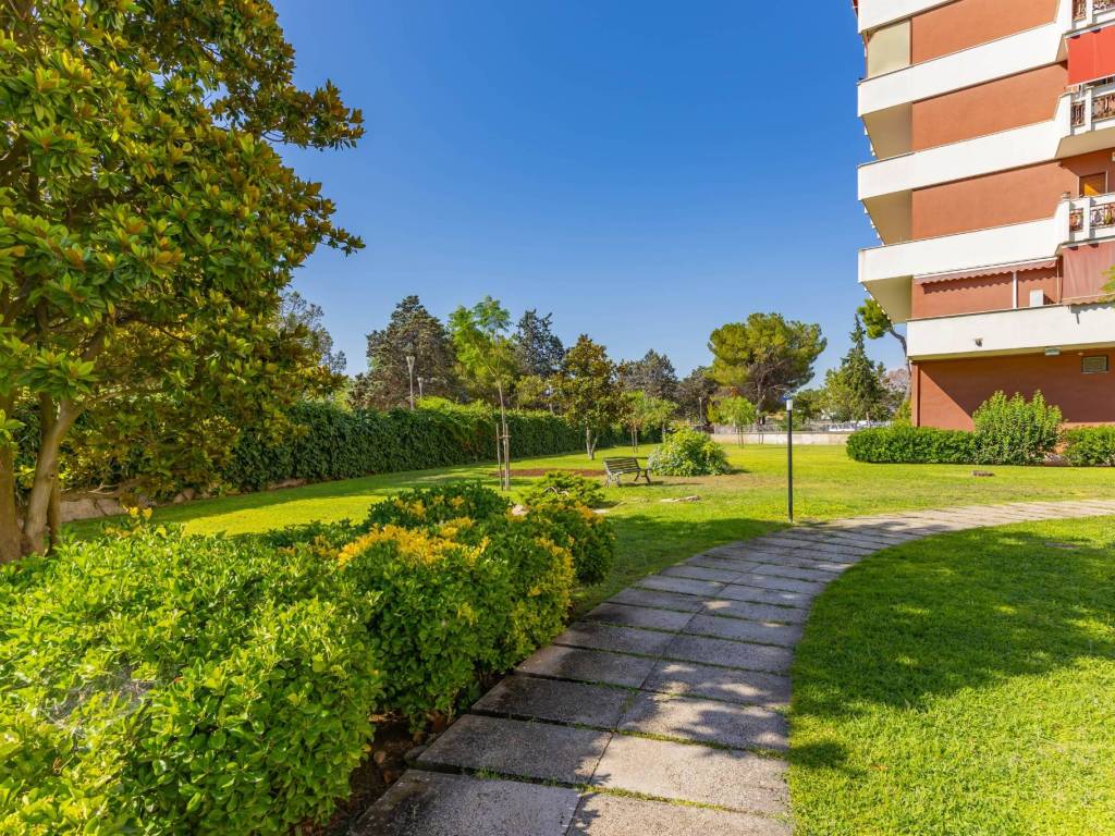 Appartamento a Bari in Viale Luigi De Laurentis - Foto 3