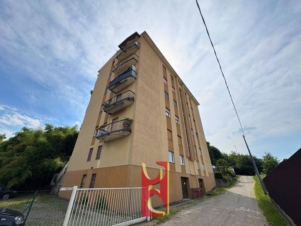 Appartamento a Cardano al campo in Via del Moncone, 15 - Foto 2