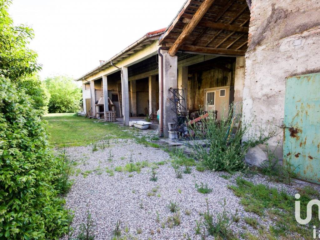 Rustico / casale a Volta mantovana in Via dei Pioppi, 19 - Foto 2