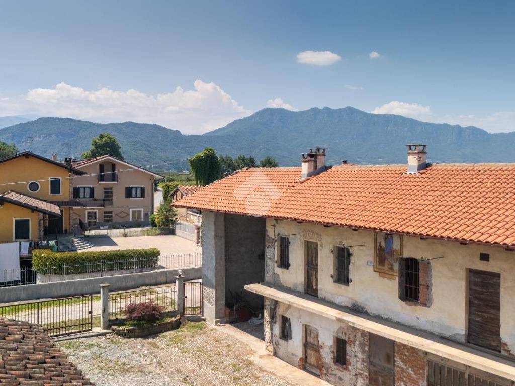 Casa indipendente a Revello in Via Servour, 26 - Foto 5