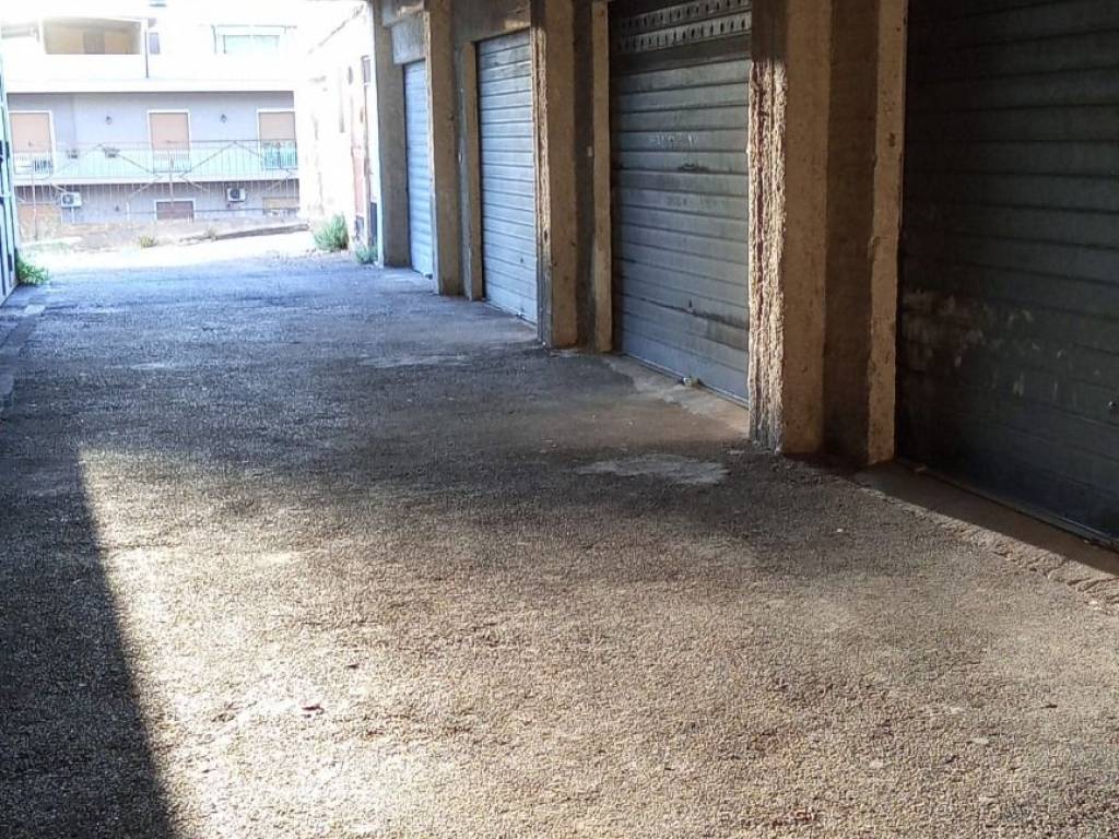 Box / garage a Carlentini in Via Giuseppe Di Vittorio - Foto 4