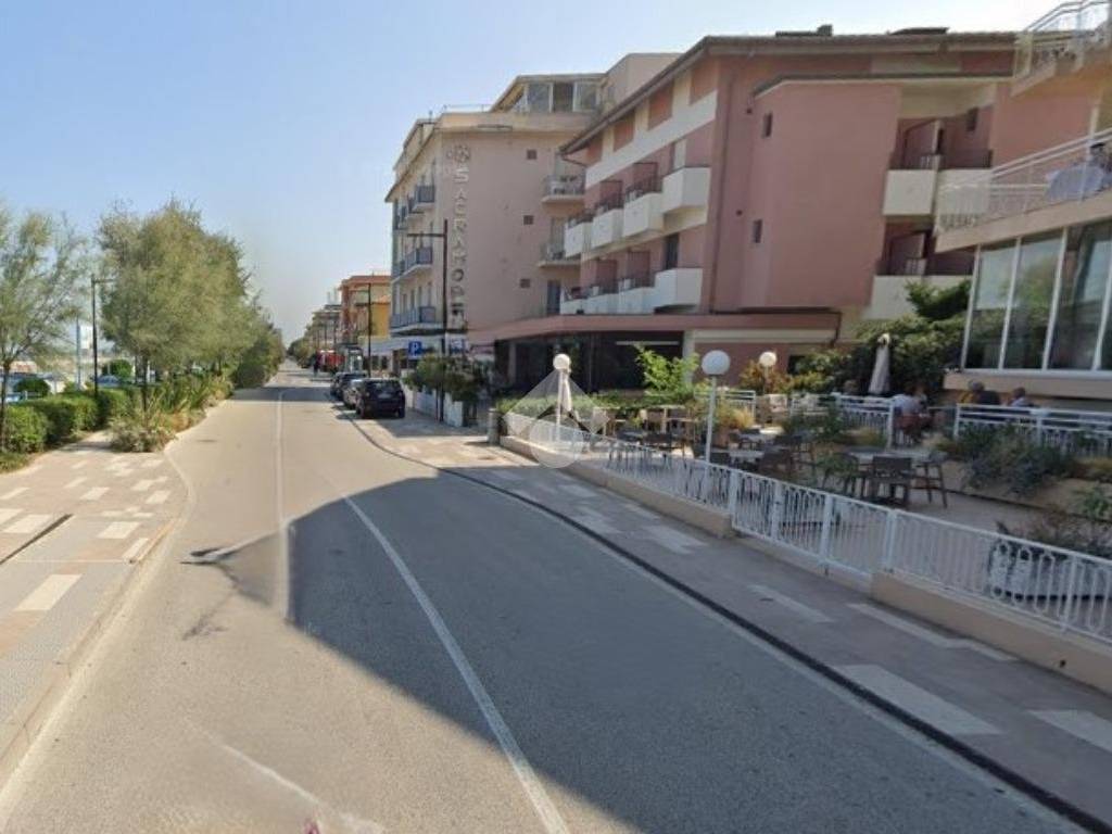 Box / garage a Rimini in Viale Doberdò - Foto 3