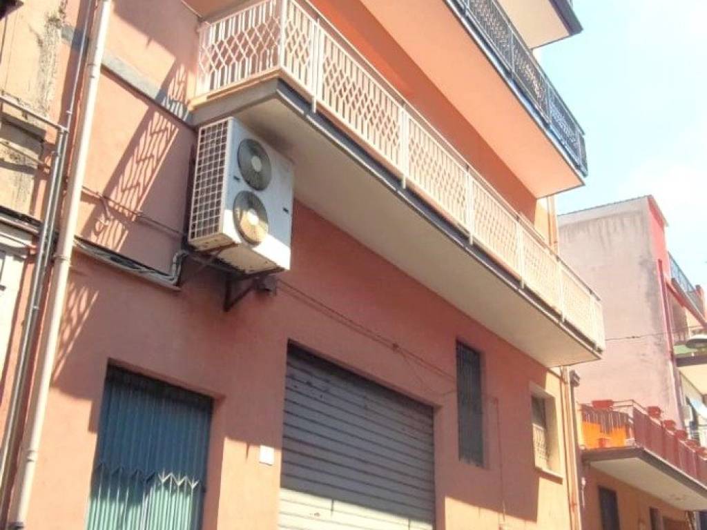 Appartamento a Paternò in Via Galileo Galilei, 1 - Foto 2
