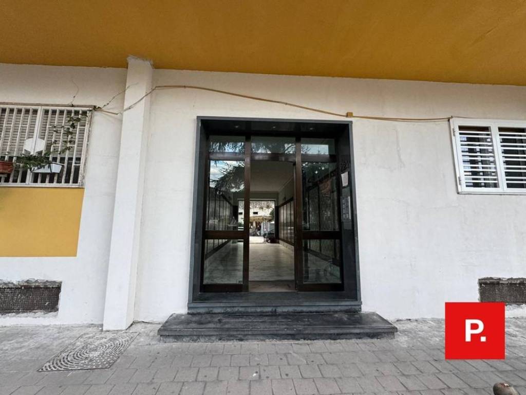 Appartamento a Napoli in via eduardo nicolardi, 211 - Foto 2