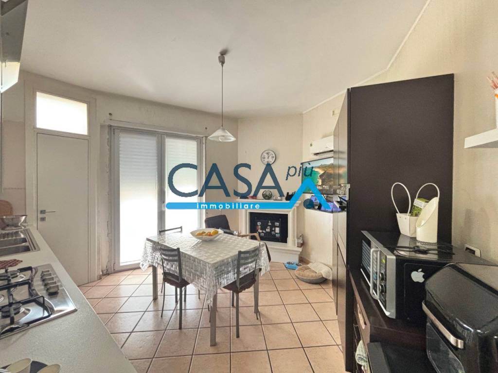 Casa indipendente a Bellona in Via A. Sorrentino - Foto 4