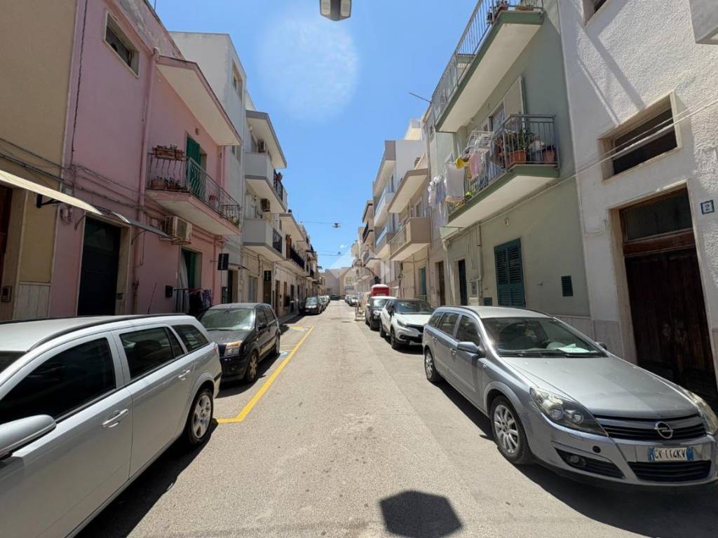 Appartamento a Polignano a mare in Via Messer Zaccaria, 10 - Foto 2