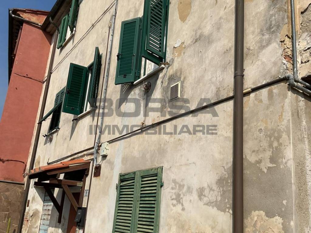 Appartamento a Crespina e lorenzana in Via Le Mura , 9 - Foto 2