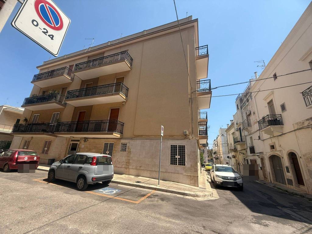 Appartamento a Fasano in Via Giuseppe Giusti, 93 - Foto 2