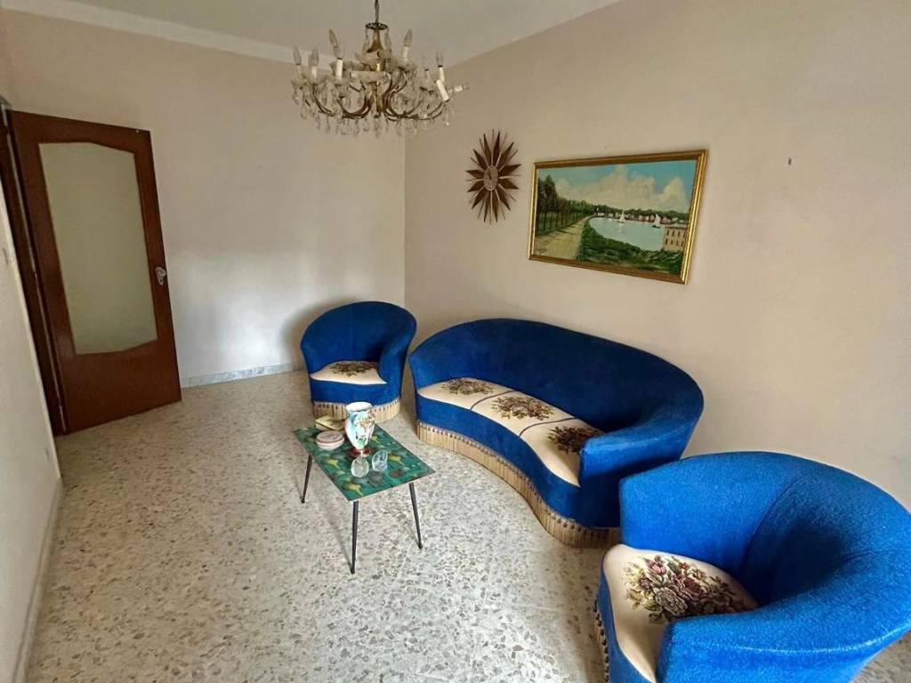 Casa indipendente a Sannicandro di bari in Via Papa Giovanni XXIII - Foto 4
