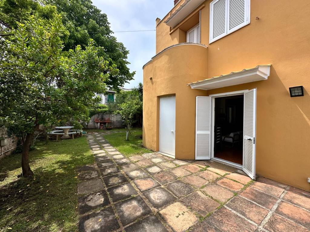 Villa a Terracina in Via San Felice Circeo - Foto 4